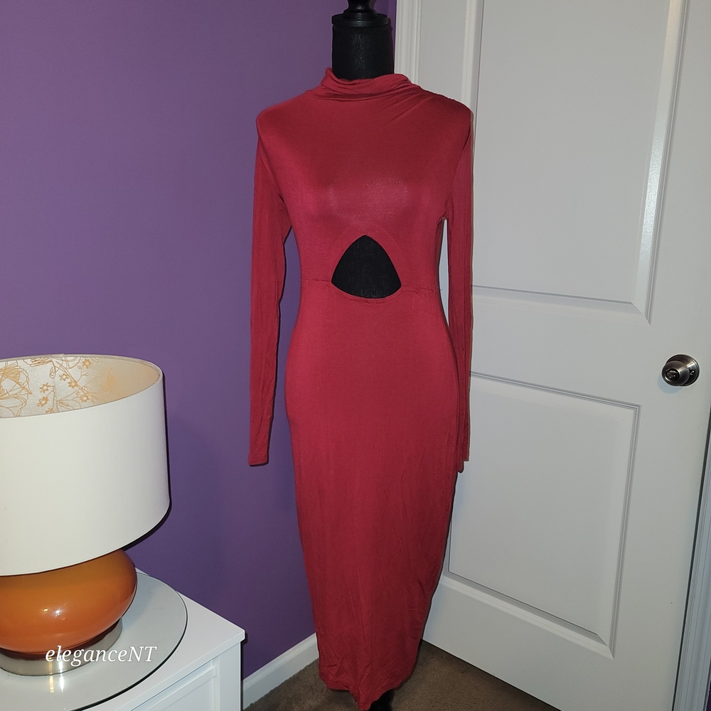Red Long Sleeve Mock Neck Dress Cut Out Front Dress Sz: L - Picture 2 of 8